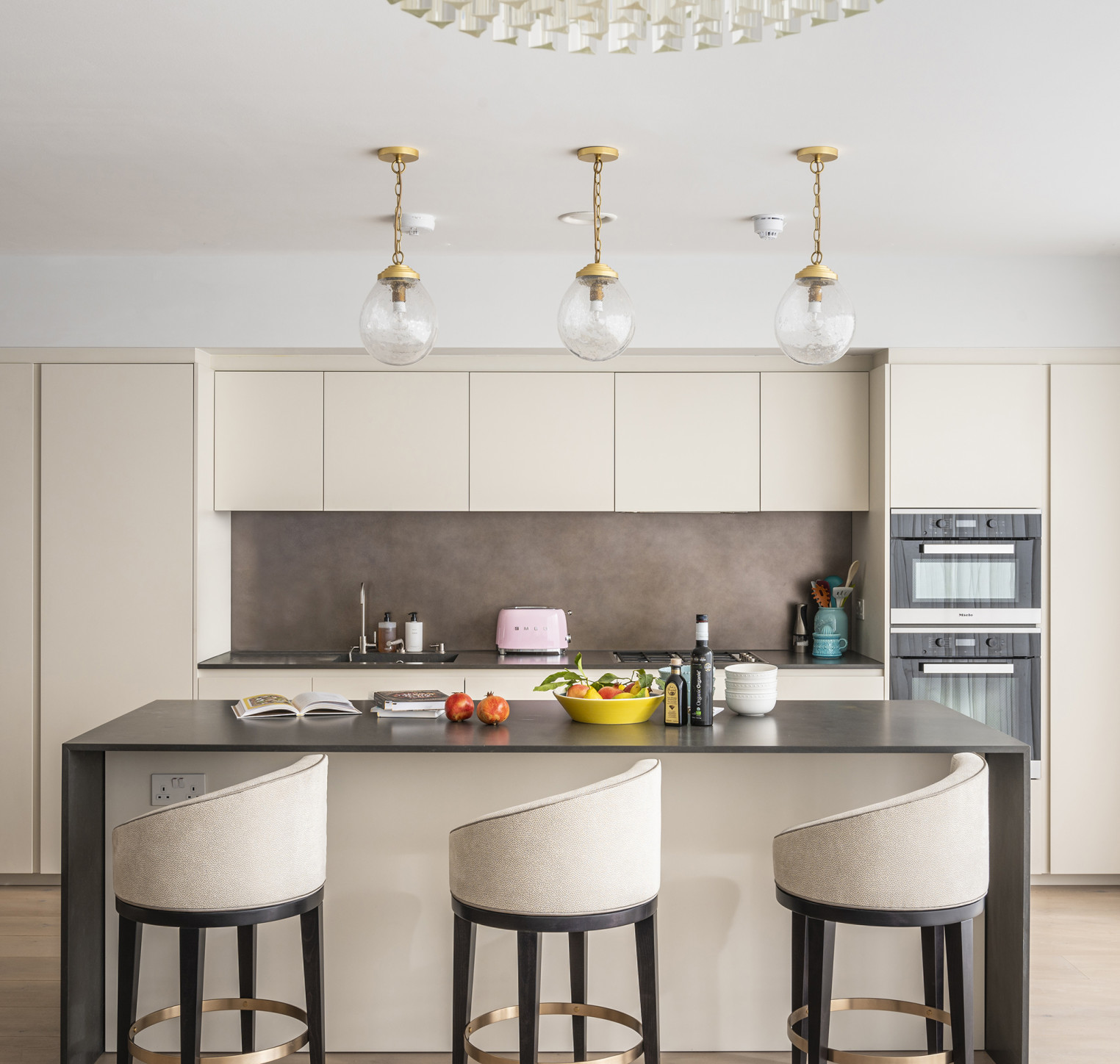 Interior design by Clare Gradidge/Fiona Campbell Interior Design